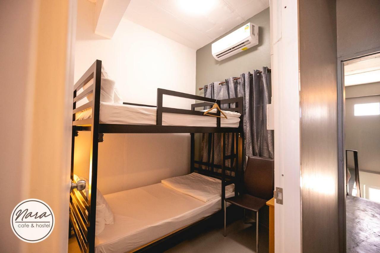 Nara Cafe And Hostel Bangkok Luaran gambar